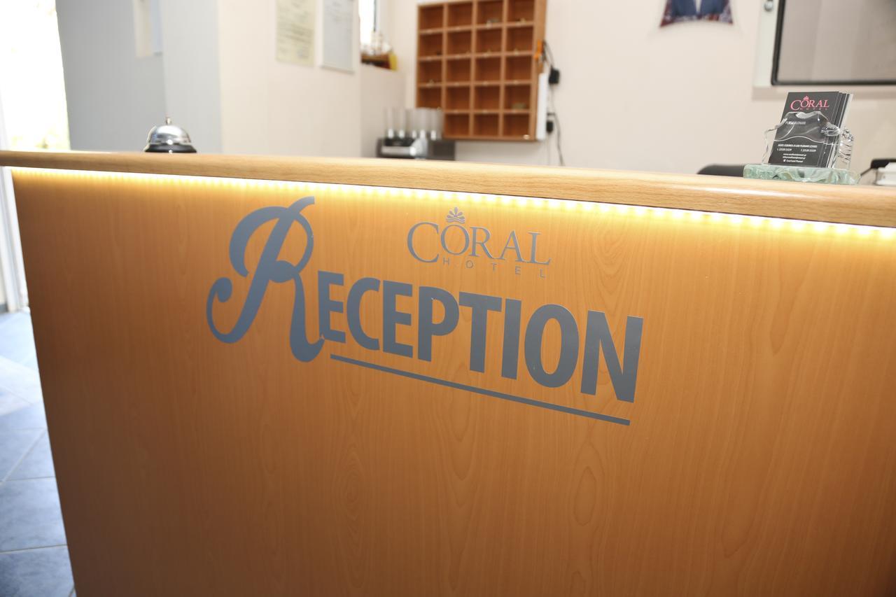 Coral Hotel Plomari Zewnętrze zdjęcie